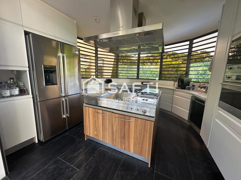 Maison - 125 m² - 4 pièces