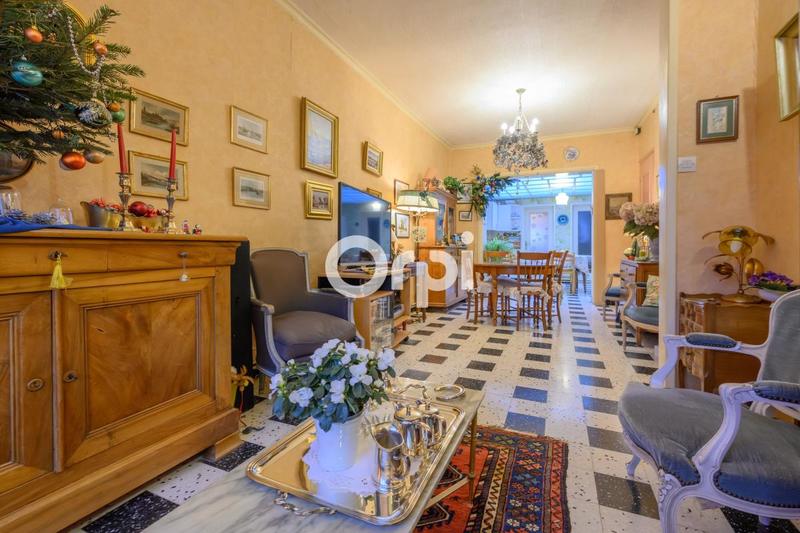 Maison - 99 m² - 4 pièces