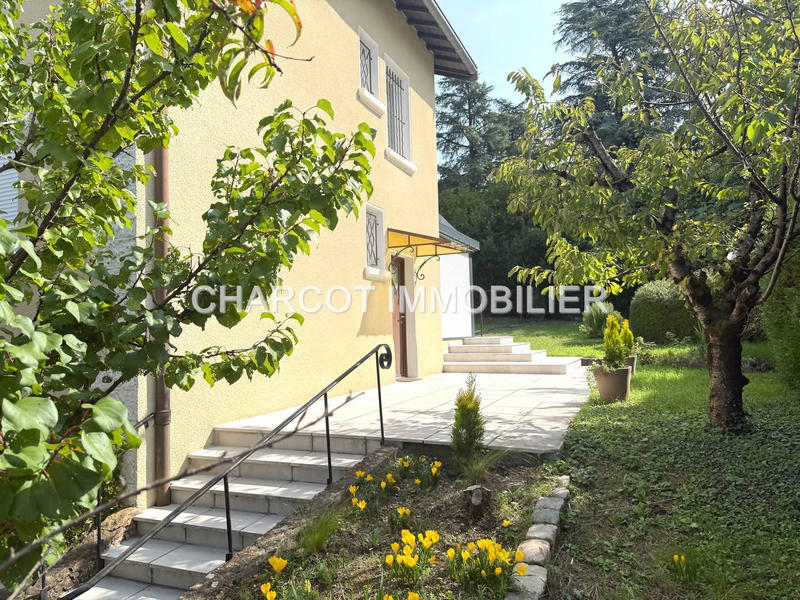 Maison - 134 m² - 7 pièces