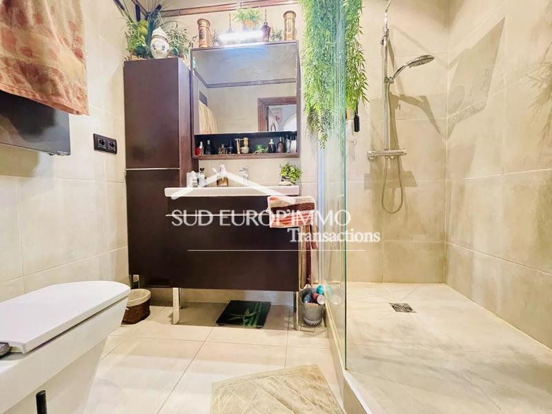 Appartement - 79 m² - 4 pièces