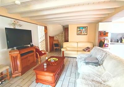Maison - 137 m² - 4 pièces