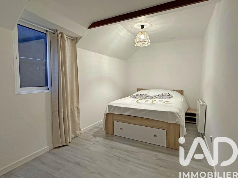 Maison - 180 m² - 5 pièces