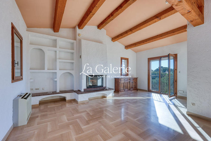 Villa - 153 m² - 5 pièces