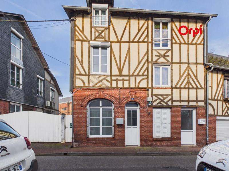 Maison de ville - 74 m² - 4 pièces