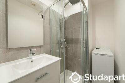 Chambre - 14 m² - 1 pièce