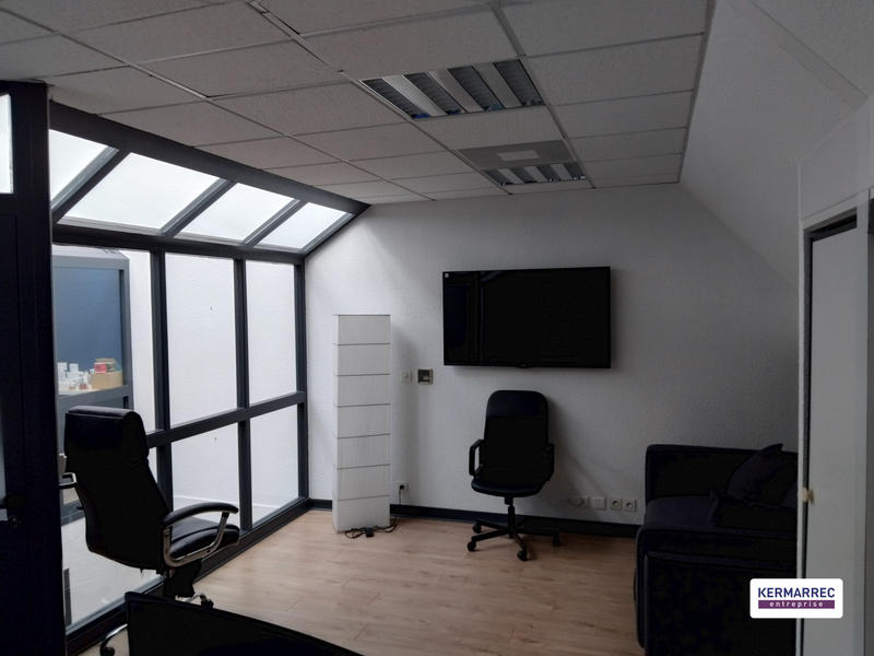 Bureau - 162 m²