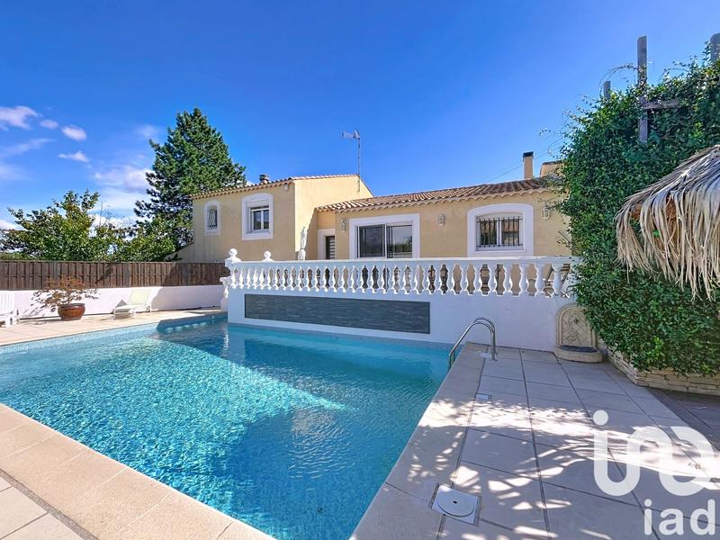 Maison - 240 m² - 5 pièces