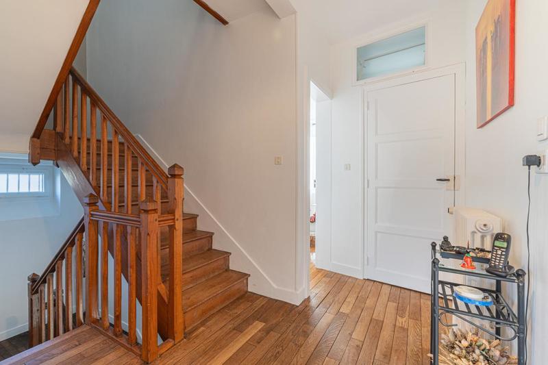 Maison - 175 m² - 8 pièces