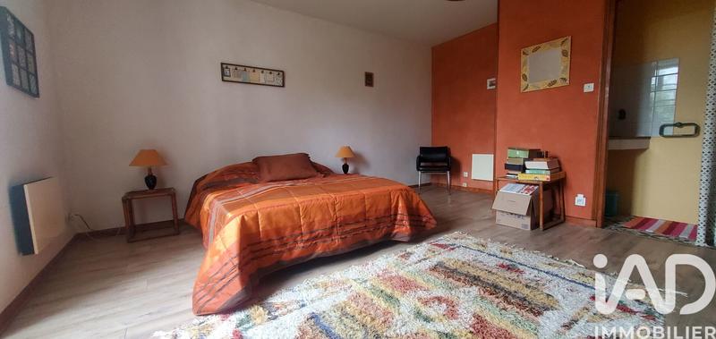 Maison - 303 m² - 10 pièces