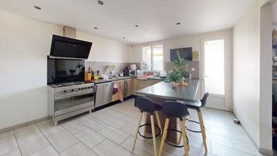 Maison - 135 m² - 4 pièces