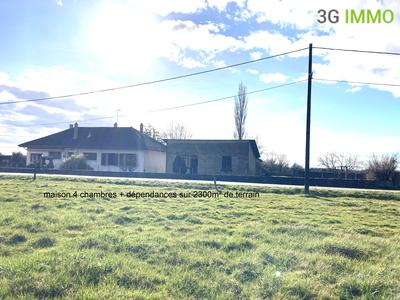 Villa - 106 m² - 8 pièces