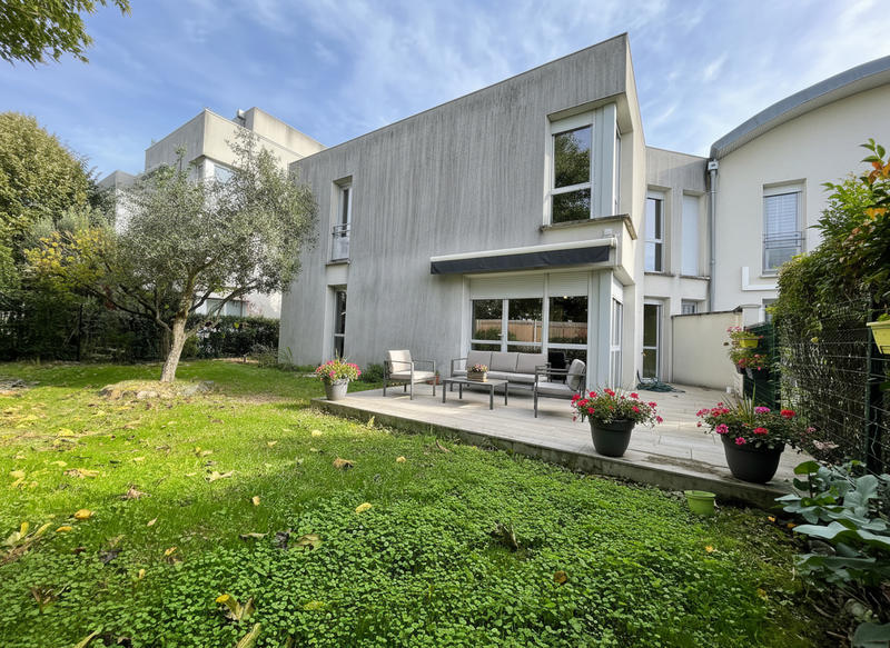 Maison - 114 m² - 4 pièces