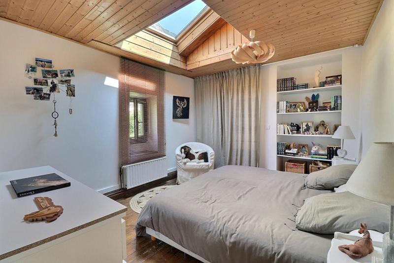 Maison - 210 m² - 7 pièces