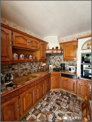 Maison - 146 m² - 6 pièces