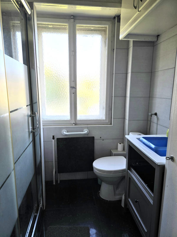 Maison - 185 m² - 8 pièces