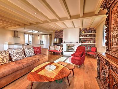 Maison - 190 m² - 6 pièces