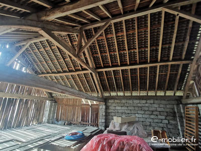 Ferme - 130 m² - 2 pièces