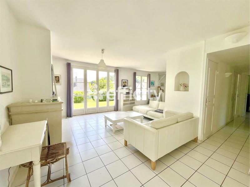 Maison - 140 m² - 7 pièces