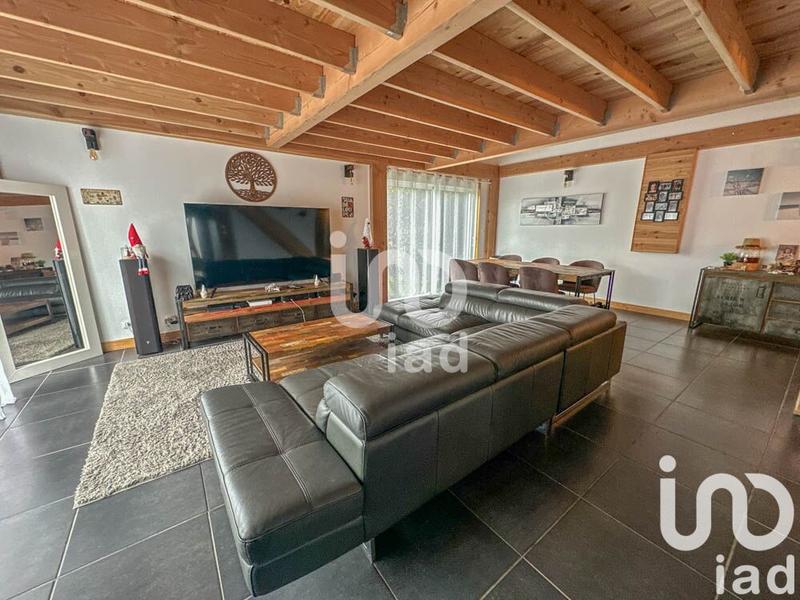 Maison - 145 m² - 6 pièces