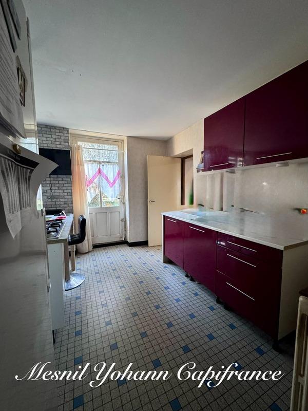 Maison - 212 m² - 7 pièces