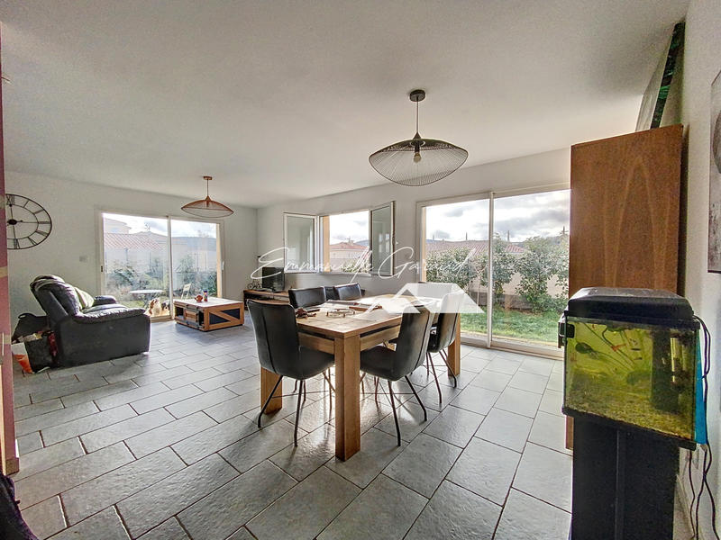 Maison - 111 m² - 5 pièces