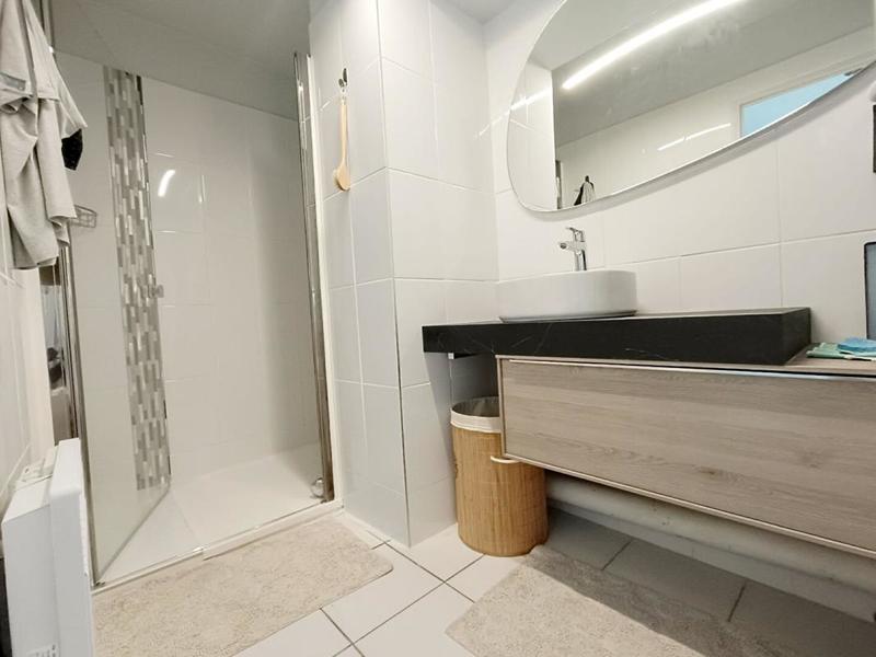 Appartement - 100 m² - 4 pièces