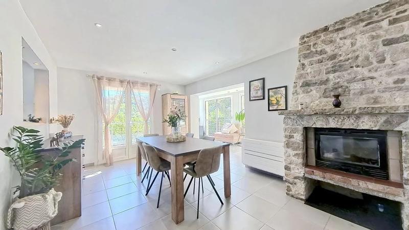 Maison - 116 m² - 5 pièces