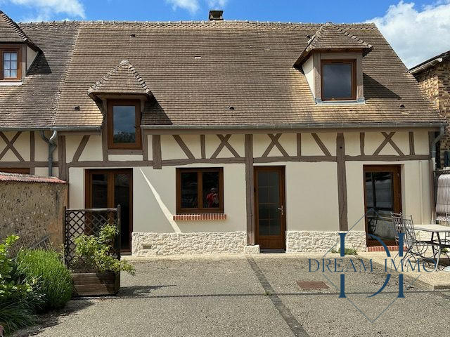 Maison - 113 m² - 5 pièces