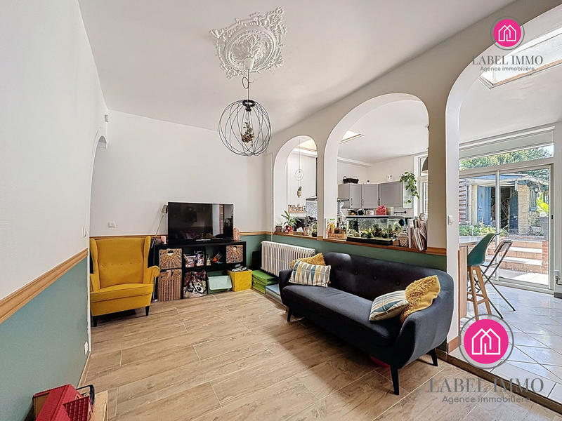 Maison - 110 m² - 5 pièces