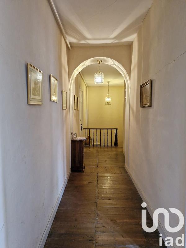 Maison de village - 412 m² - 13 pièces