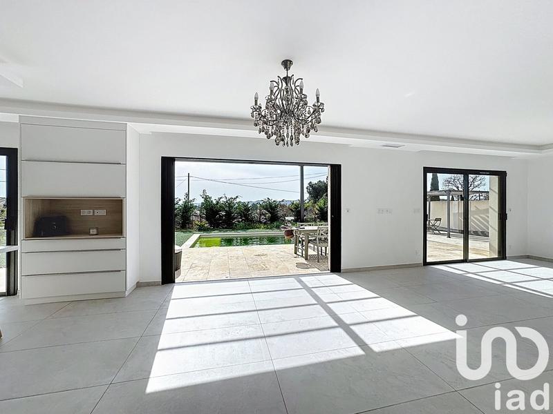 Maison - 163 m² - 5 pièces