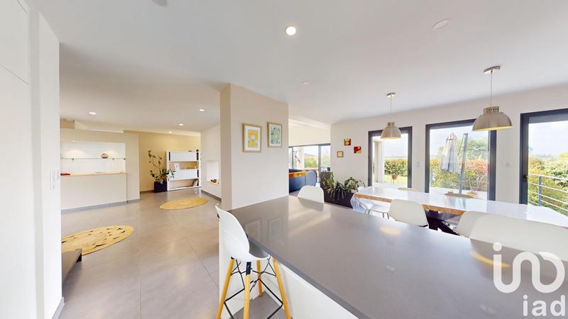 Maison de maîtres - 223 m² - 6 pièces