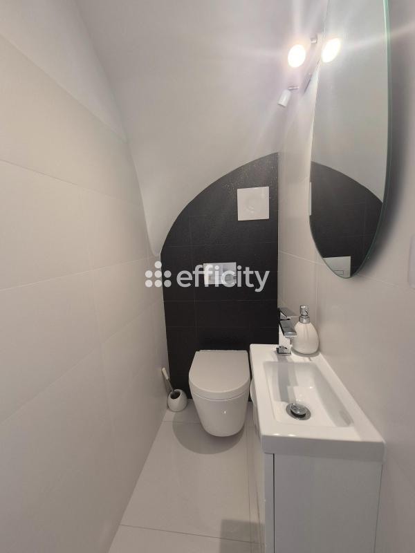 Maison - 135 m² - 6 pièces