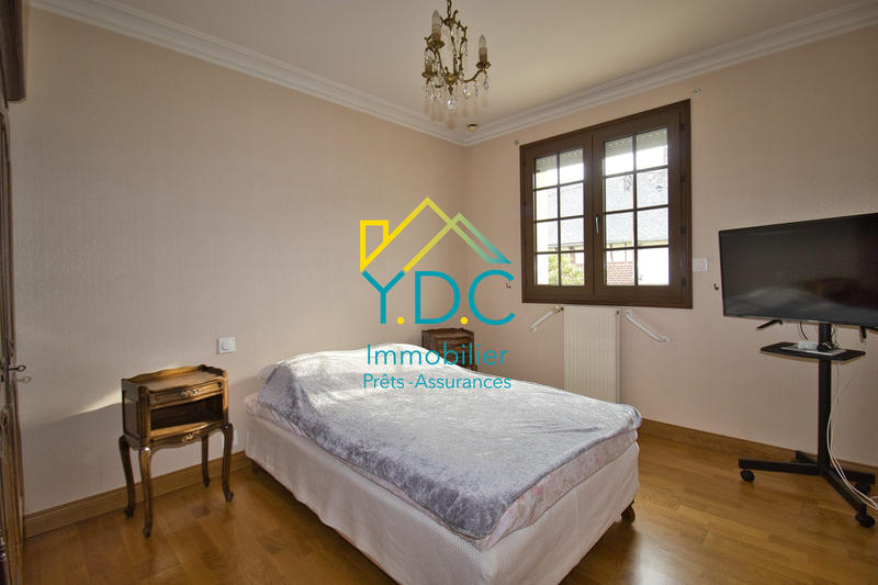 Maison - 121 m² - 6 pièces