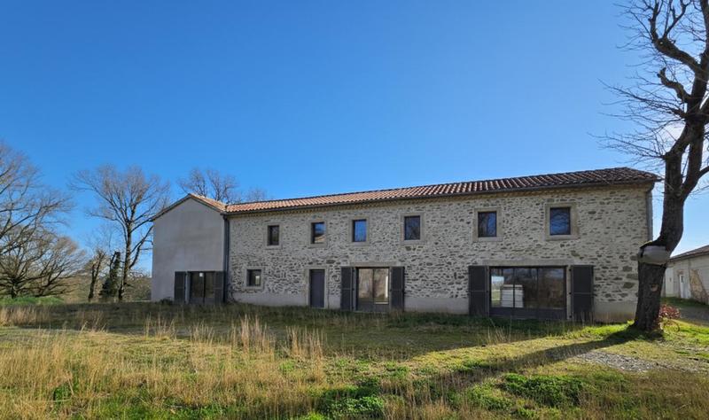 Corps de ferme - 486 m² - 10 pièces