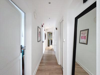 Appartement - 111 m² - 4 pièces