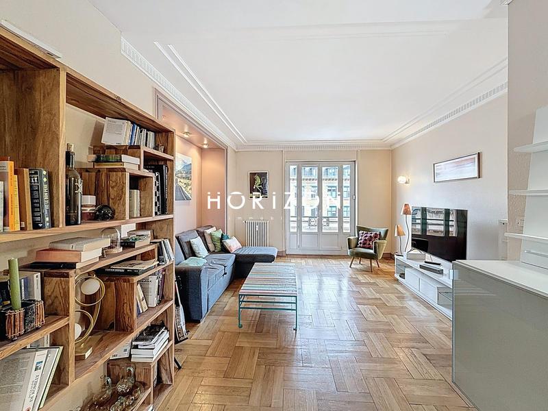 Appartement - 80 m² - 3 pièces