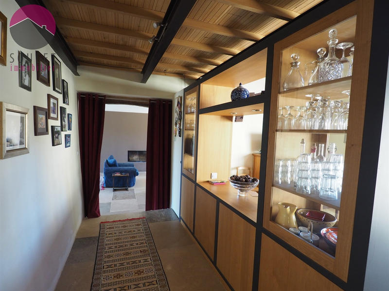 Propriété - 575 m² - 15 pièces