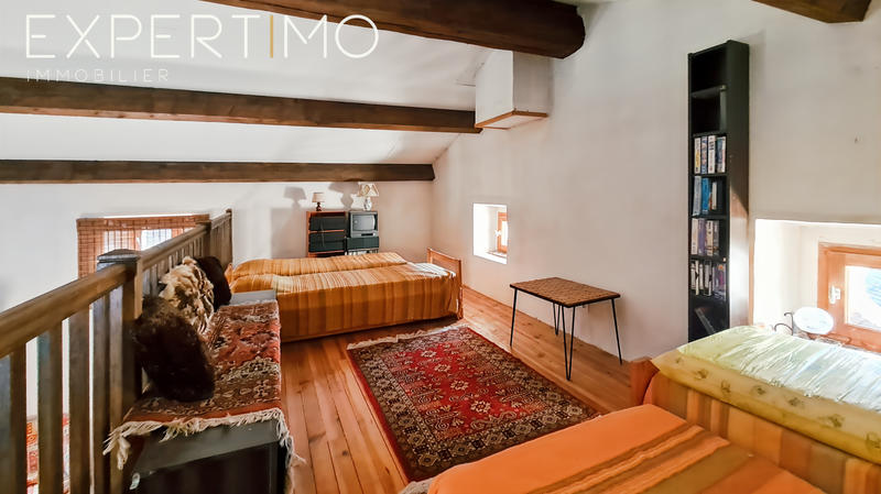 Maison - 307 m² - 10 pièces