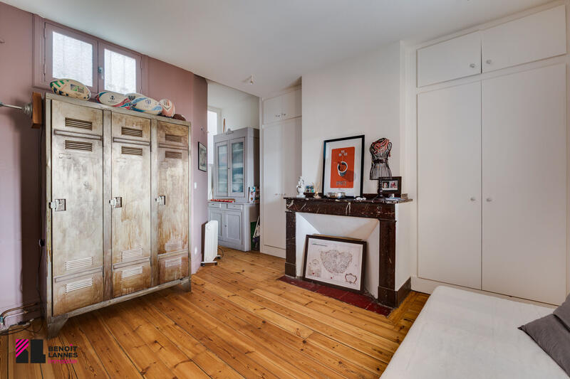 Duplex - 184 m² - 6 pièces