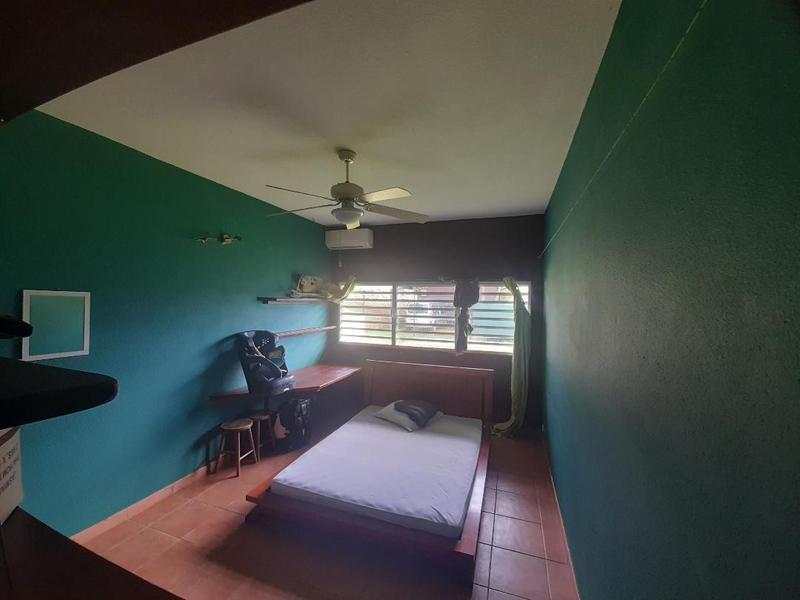 Villa - 160 m² - 5 pièces