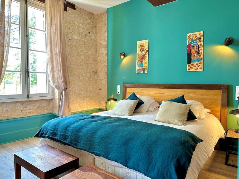 Château - 1 840 m² - 33 pièces