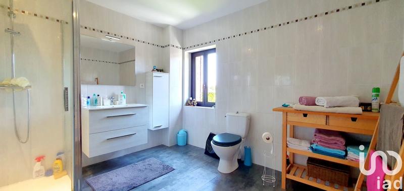 Maison - 196 m² - 7 pièces