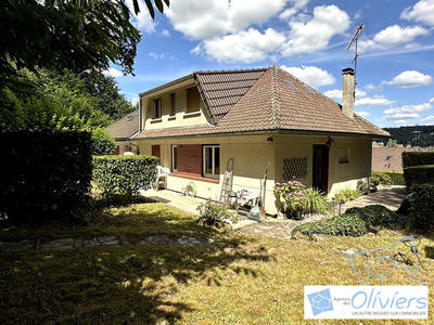 Maison - 110 m² - 6 pièces