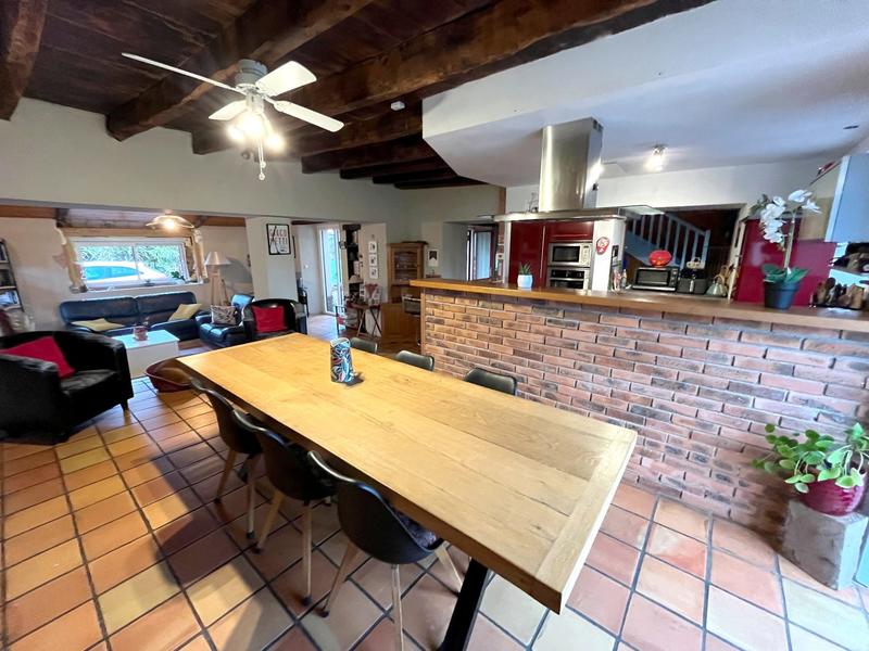 Maison - 175 m² - 6 pièces