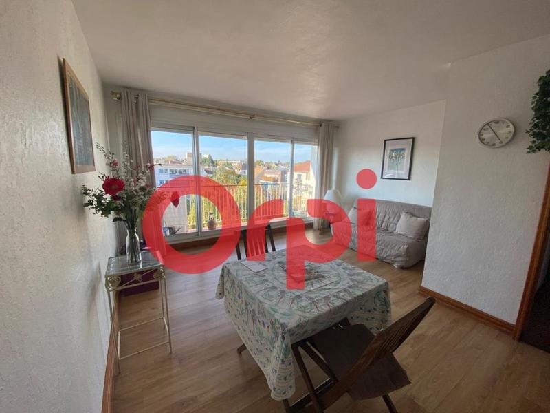 Appartement - 81 m² - 4 pièces