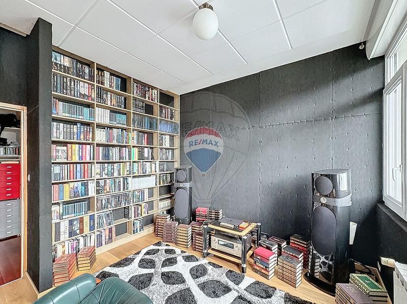 Appartement - 185 m² - 7 pièces