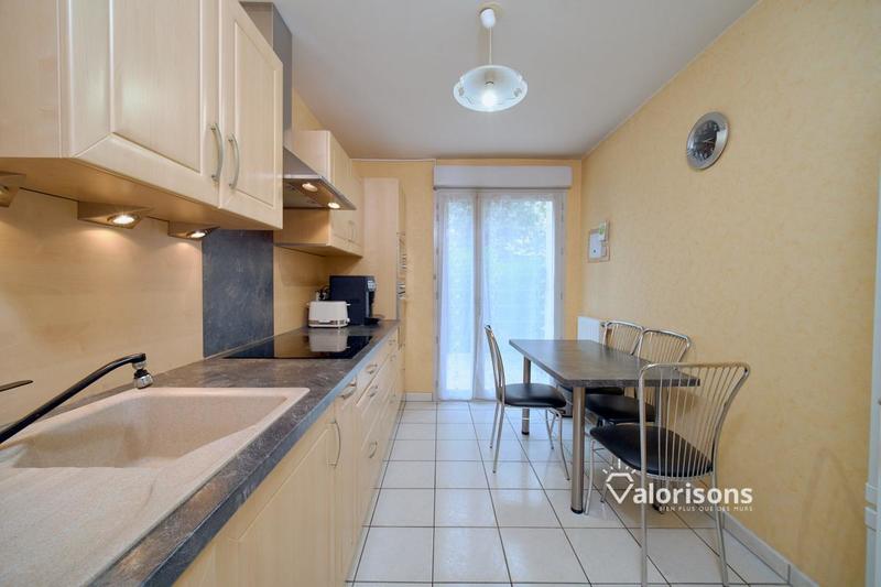 Appartement - 82 m² - 4 pièces