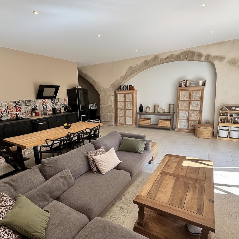 Maison - 96 m² - 3 pièces