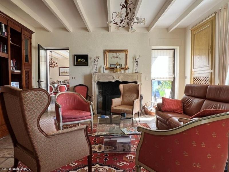 Longère - 293 m² - 8 pièces